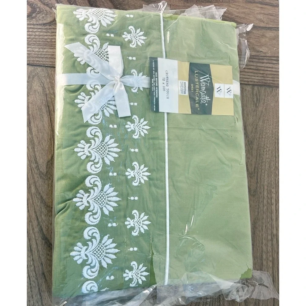 Wamsutta Lustercale Crowning Touch Green Embroidered Twin Flat Sheet Old Stock